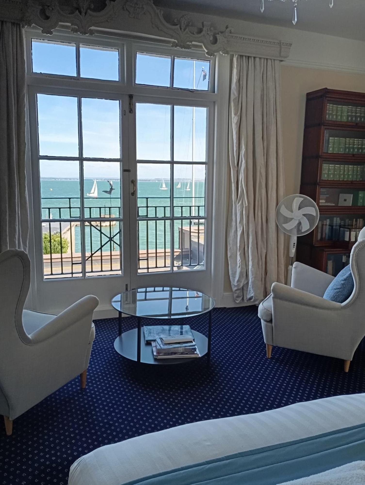 Royal Ocean Racing Club Hotel Cowes  Bagian luar foto